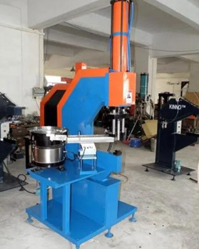 為什么會出現(xiàn)液壓鉚接機(jī)鉚偏的情況？