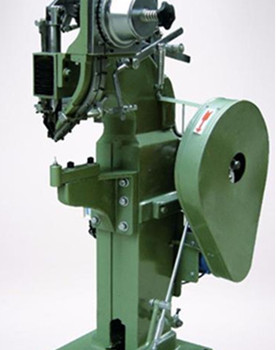 如何控制鉚接機壓鉚工藝的質(zhì)量？