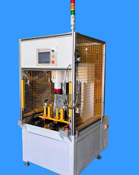 鉚接機(jī)定制時需要注意哪些？這幾個方面需留意！