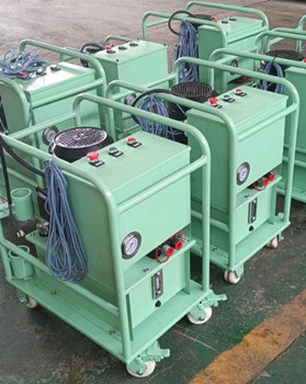 在合肥怎么才能購(gòu)買(mǎi)到滿意的液壓鉚接機(jī)？