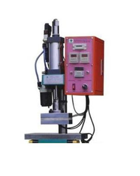 氣壓鉚接機(jī)怎么調(diào)壓力？丹峰機(jī)械科普！