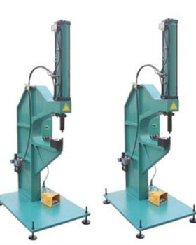 怎么選擇氣壓鉚接機(jī)生產(chǎn)廠家？